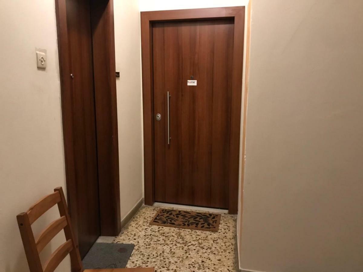 Joyfull Apartment Perfect Location Atena Exterior foto